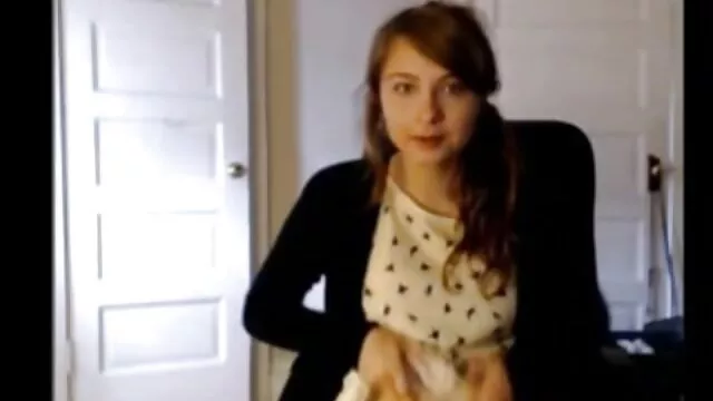 ディルドの会社の女の子。 エロ 動画 女性 用 風俗