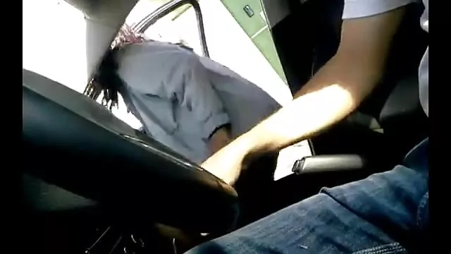 笑顔とフェラチオを与える。 女性 専用 エロ 動画
