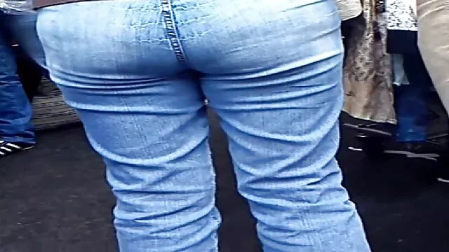 Cabbie fucks金髪の大きなおっぱいの車 無料 アダルト 動画 女性 専用