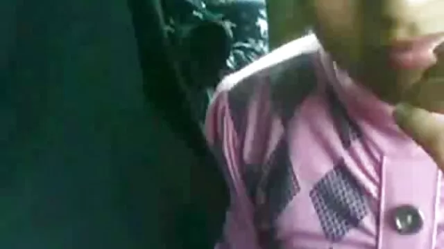学生はソファの上で犯さ。 女の子 専用 無料 エロ 動画